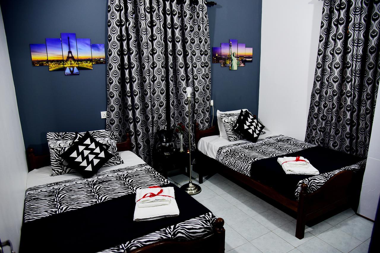 One And Only Apartment Negombo Exterior foto
