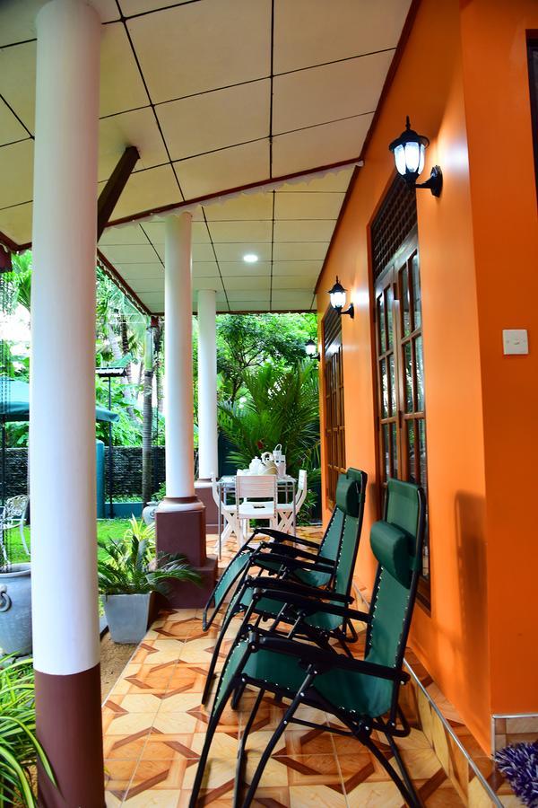 One And Only Apartment Negombo Exterior foto