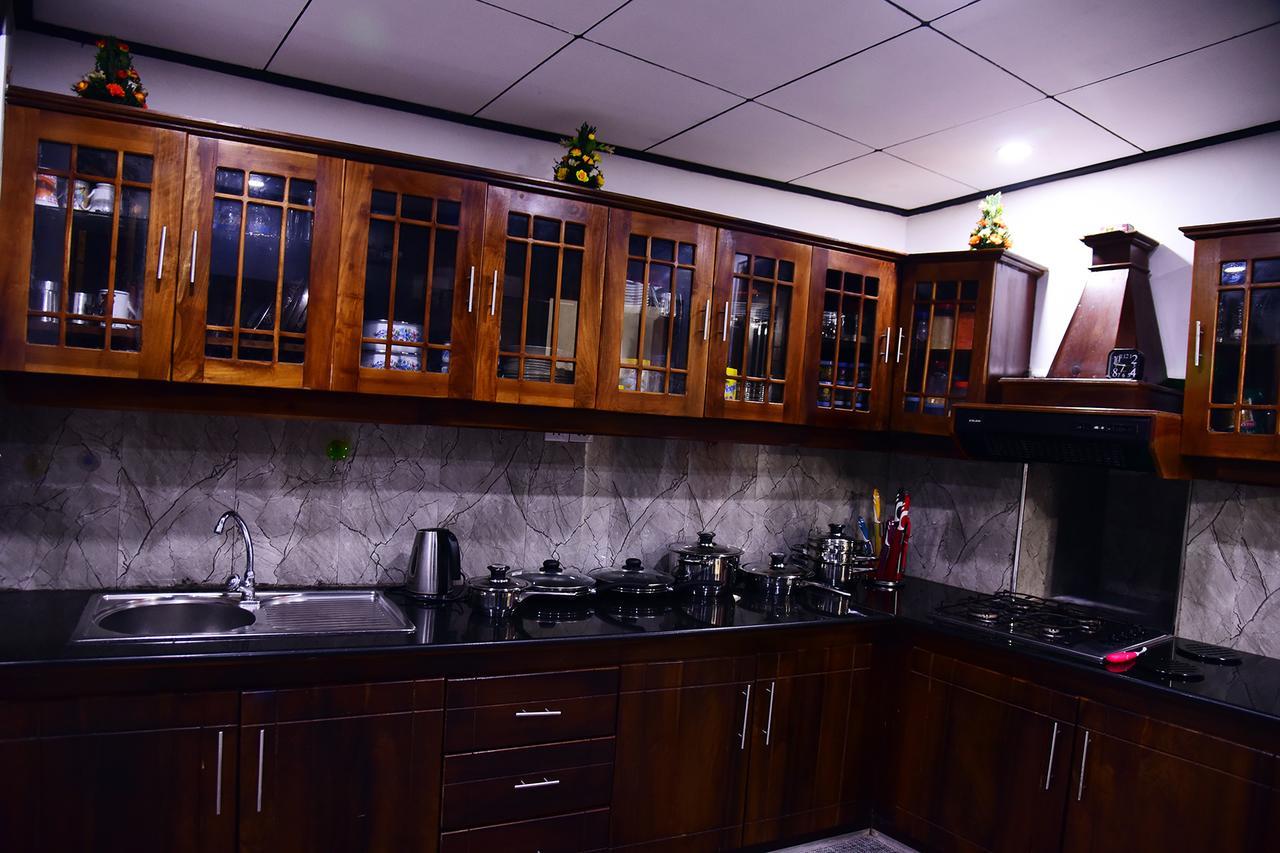 One And Only Apartment Negombo Exterior foto